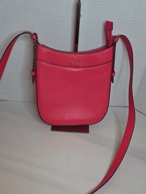 kate spade Leila North South Crossbody Bag In Vibrant Pink Pebbled Leather